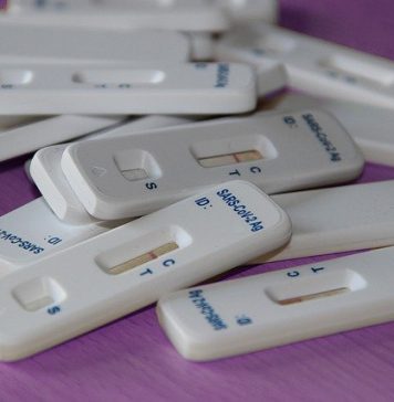 Bilanț 20 aprilie, Peste 1.000 de cazuri noi de COVID și 18 decese