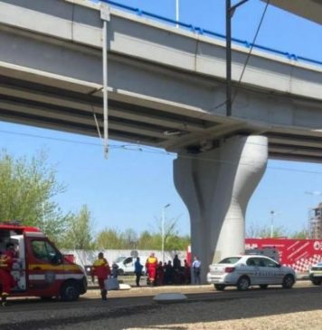 Un bărbat s-a aruncat de pe Pasajul Mihai Bravu din Capitală