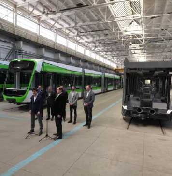 Cum a pierdut Primăria Capitalei 10 % din valoarea contractului pentru achiziția celor 100 de tramvaie de la Astra Arad