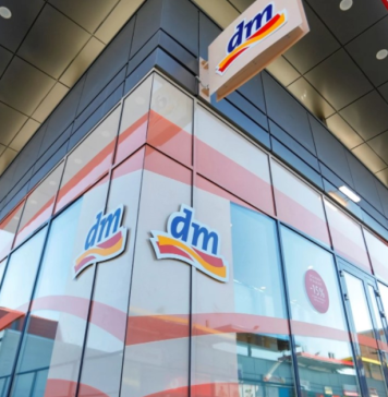 dm anunță că deschide primul Megastore din România, în Centrul Vechi din București