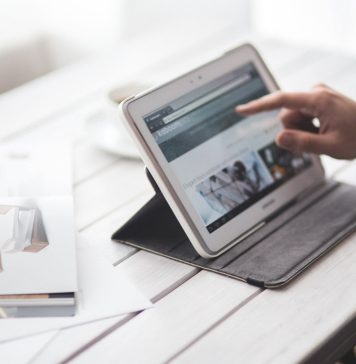 Românii au posibilitatea să se autorecenzeze până pe 27 mai 2022. Perioada a fost prelungită