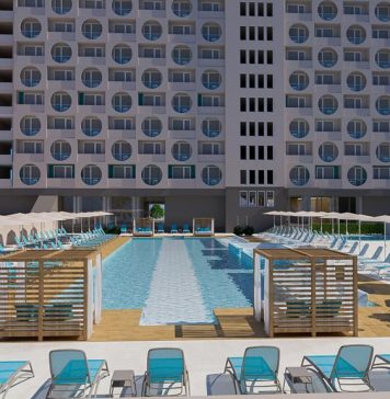 Lanţul Bacolux, care deţine două hoteluri în Băile Herculane, deschide în iunie un hotel de patru stele, renovat în Eforie Nord