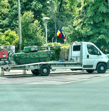 Clotilde Armand a postat imagini cu un „tanc” de jucărie marcat cu litera Z, surprins în Sectorul 1. Val de ironii pe Facebook – FOTO