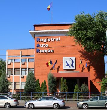 Două din zece maşini care ajung la RAR au probleme de identificare. Cum pot fi verificate mașinile scoase la vânzare