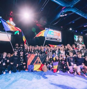 România a câștigat Campionatul Mondial de Robotică din Houston (SUA) învingând alte 160 de echipe din întreaga lume