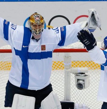 Finlanda a câştigat şi titlul mondial la hochei, după cel olimpic