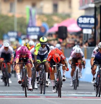 Francezul Arnaud Demare a câştigat etapa a 13-a Turului Italiei