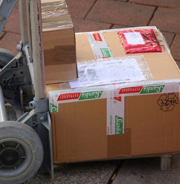 ANAF va solicita firmelor de curierat să raporteze trimiterile cu plata ramburs de mărfuri comandate online