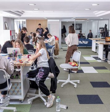 Modelul ”flipped education”, o soluție pentru sistemul de învățământ din Capitală. Cum arată o şcoală adaptată 100% la copii