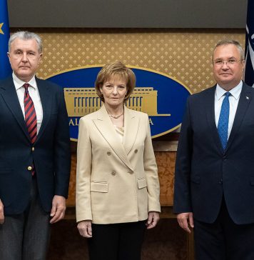 Ciucă: Guvernul contează pe contribuţia Casei Majestăţii Sale în realizarea proiectelor de responsabilitate socială