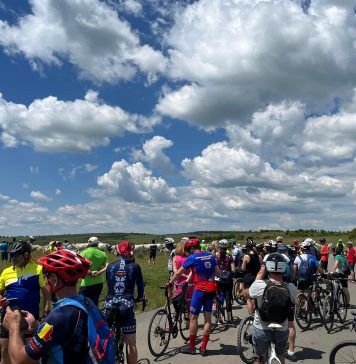 Peste 100 de cicliști au pedalat la Carpathia Bike Tour, ediția Cobor, în acest weekend