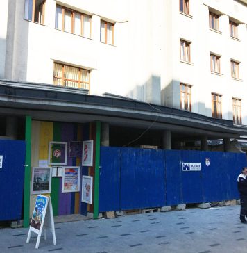 Nicuşor Dan anunţă că reîncep lucrările de reabilitare la Teatrul Ion Creangă, după 10 ani de blocaje