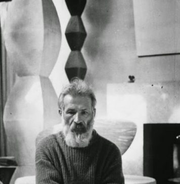 Un album inedit despre Constantin Brâncuşi a fost lansat la Paris