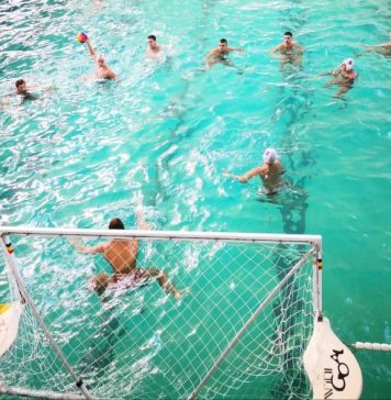 CS Rapid: Echipa masculină de polo nu s-a desfiinţat. Se desfăşoară o analiză a secţiilor sportive