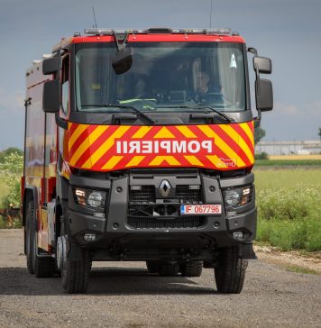 IGSU a primit primele 10 mașini noi de pompieri. Bode: ”Procesul de modernizare continuă” – FOTO