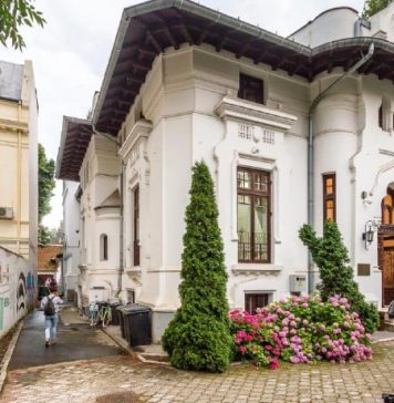 30 de ani de cultură maghiară şi 66 de ani de hungarologie în Bucureşti