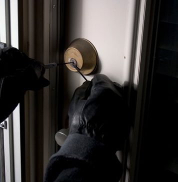 Poliţia Locală Sector 6, sfaturi despre cum să îţi fereşti casa de hoţi când pleci în vacanţă