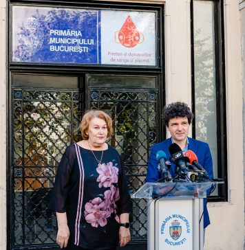 Primarul Nicușor Dan anunță o campanie de promovare a donării de sânge, în autobuzele STB – FOTO