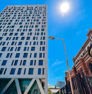 Nicușor Dan a semnat dispoziția de demolare pentru Cathedral Plaza – FOTO