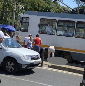 Pieton accidentat de tramvai în zona Piața Rahova din București