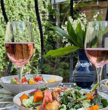 Prima grădină istorică din inima Capitalei îşi aşteaptă din nou invitaţii