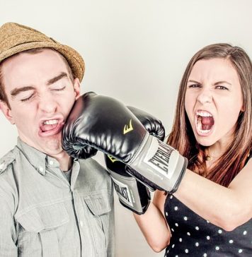 De ce se ceartă românii în vacanță? ”Brusc, petrec prea mult timp în prezența partenerului”