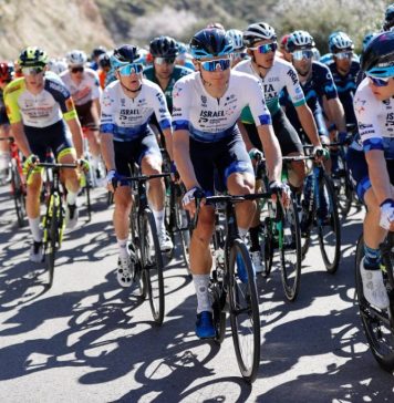 Australianul Simon Clarke a câştigat etapa a 5-a a Turului Franţei. Van Aert este lider la general