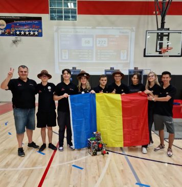 Aur pentru elevii români la un concurs de robotică din SUA – FOTO