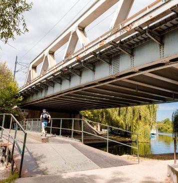 Primăria Capitalei va construi un pod pietonal în Parcul Regele Mihai I