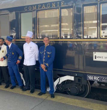 Trenul Orient Express a ajuns din nou în România. Cum arată și în ce gări oprește – FOTO