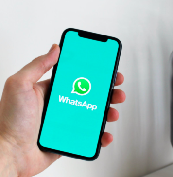 WhatsApp opreşte capturile de ecran şi măreşte timpul de ştergere pentru mesajele trimise din greşeală