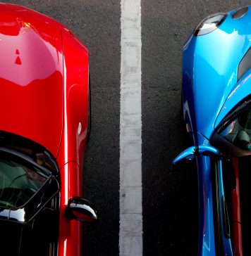 10 lei pe oră pentru o parcare plină de gunoaie, denivelată și neasfaltată din centrul Bucureștiului