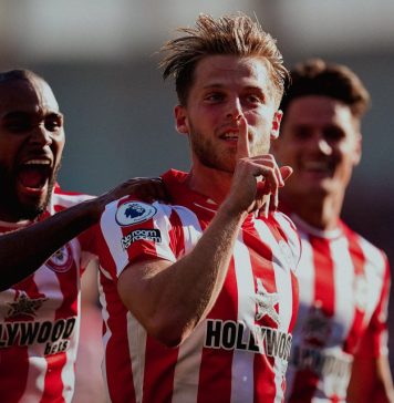 Manchester United a fost umilită de Brentford. „Diavolii” au început dezastruos campionatul