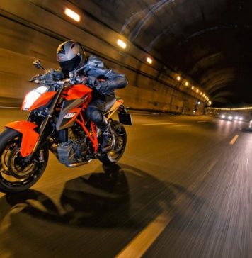 Pieton mort în București după ce a fost lovit de un motociclist