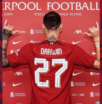 Virgil van Dijk: „Darwin Nunez trebuie să înveţe să se controleze”