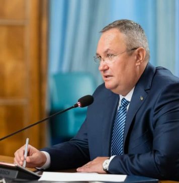 Se schimbă becurile în instituțiile publice pentru a economisi energie. Ciucă: ”Să fim un exemplu”