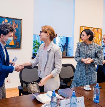 Nicuşor Dan le-a prezentat membrilor Consiliului director al Camerei de Comerţ Franceze în România situaţia financiară a PMB, ”care este mai bună în prezent”, comparativ cu atunci când a preluat mandatul