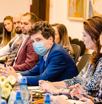 Ce sanțiune a primit consilierul PMB care a mers la Electric Castle cu mașina primăriei. Nicușor Dan: ”Eu am dispus 10% din salariu timp de 3 luni”