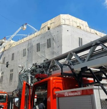 NEWS ALERT Incendiu în zona Piața Universității din centrul Bucureștiului