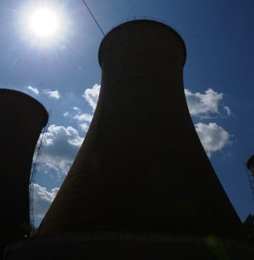 Sindicatul Elcen cere bani din fondul de urgenţă al Guvernului pentru sistemul centralizat de încălzire al Capitalei