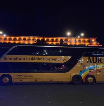 AUR anunţă programul protestului din Piaţa Universităţii