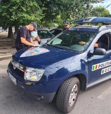 Amenzi de zeci de mii de lei pentru cei care și-au parcat mașinile pe spațiile verzi în București / Și taximetriștii au fost luați în vizor de Poliția Locală