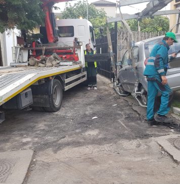 Sectorul 2: Continuă eliberarea domeniului public de autovehicule abandonate