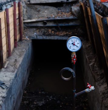 Nicușor Dan: Se fac probe de presiune pe un tronson de 800 m de conductă de termoficare modernizată pe Bd. Iancu de Hunedoara – FOTO