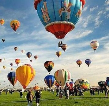 Festivalul baloanelor cu aer cald în București