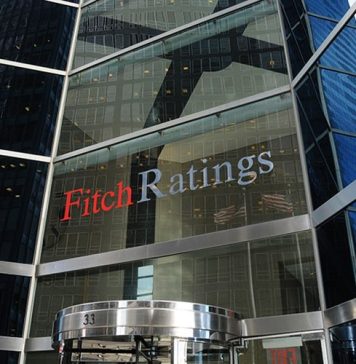 Fitch a confirmat ratingul României la ”BBB minus”, cu perspectivă negativă