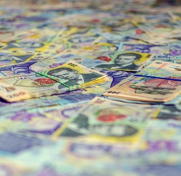 Ministerul Educaţiei a anunţat că de la 1 noiembrie vor primi restanţele salariale