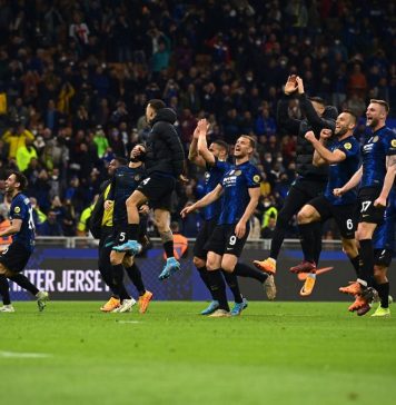 Napoli a surclasat-o pe Ajax în Liga Campionilor. Barcelona, învinsă de Inter