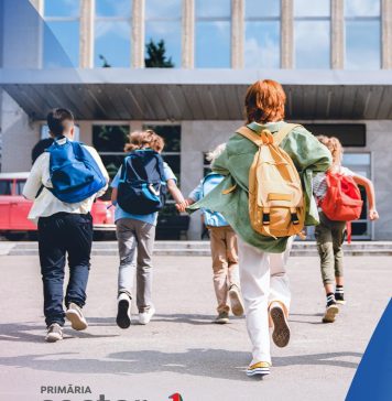 Au fost virate bursele elevilor din Sectorul 5, pentru lunile septembrie și octombrie