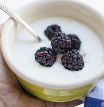 Alertă ANSVSA: iaurtul Pilos poate conține bucăți de plastic!